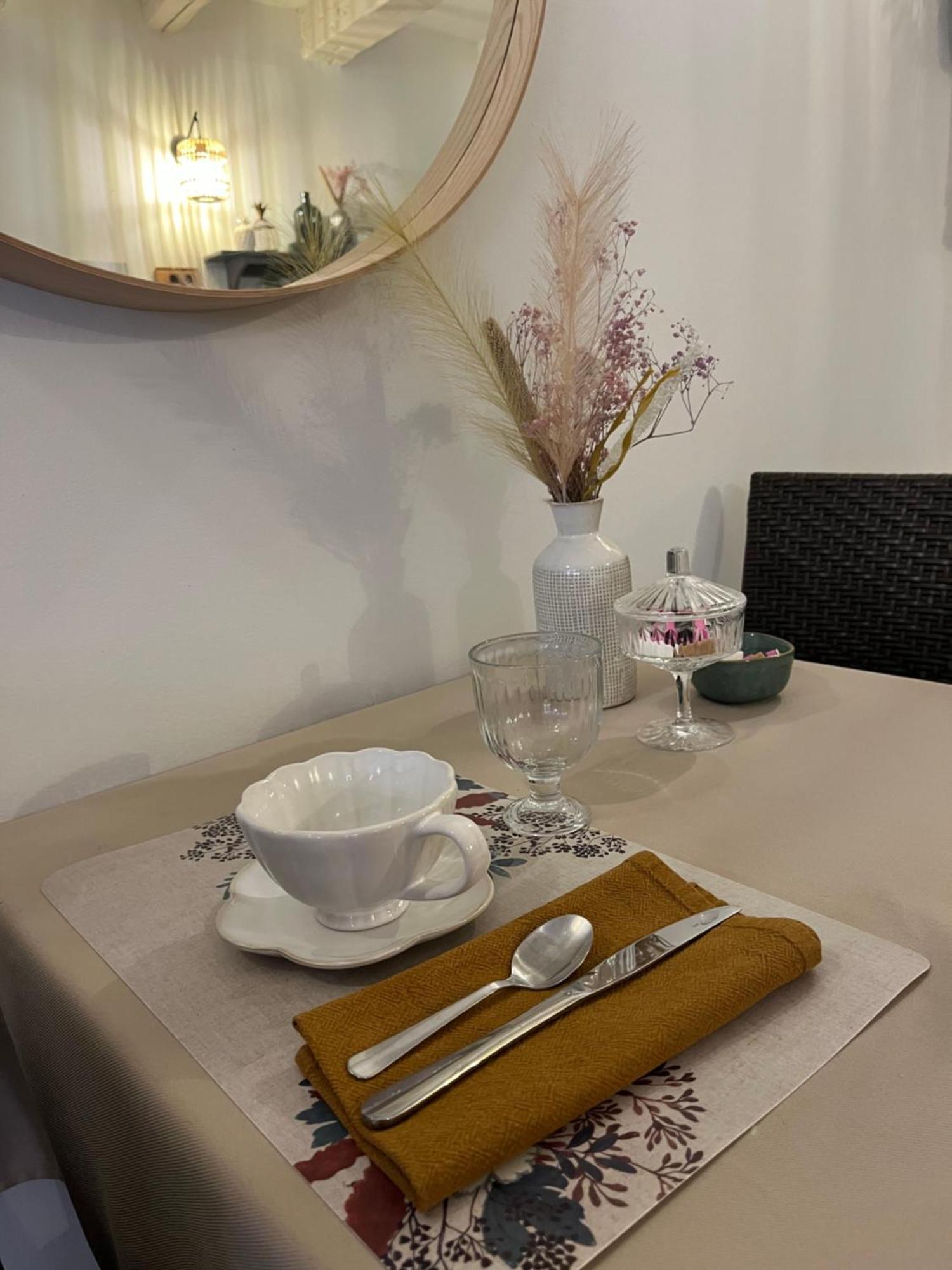 Logis Hotel La Feniere La Bouilladisse Экстерьер фото