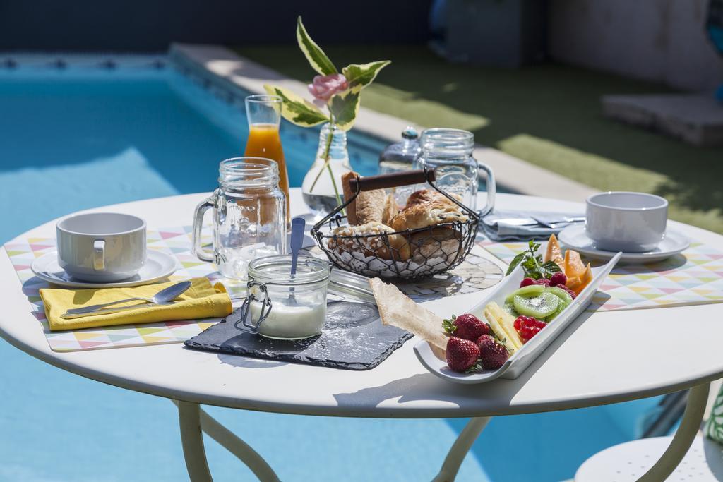 Logis Hotel La Feniere La Bouilladisse Экстерьер фото